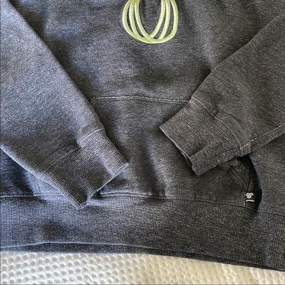 TNA Baltic hoodie lot - Picture 9 of 16